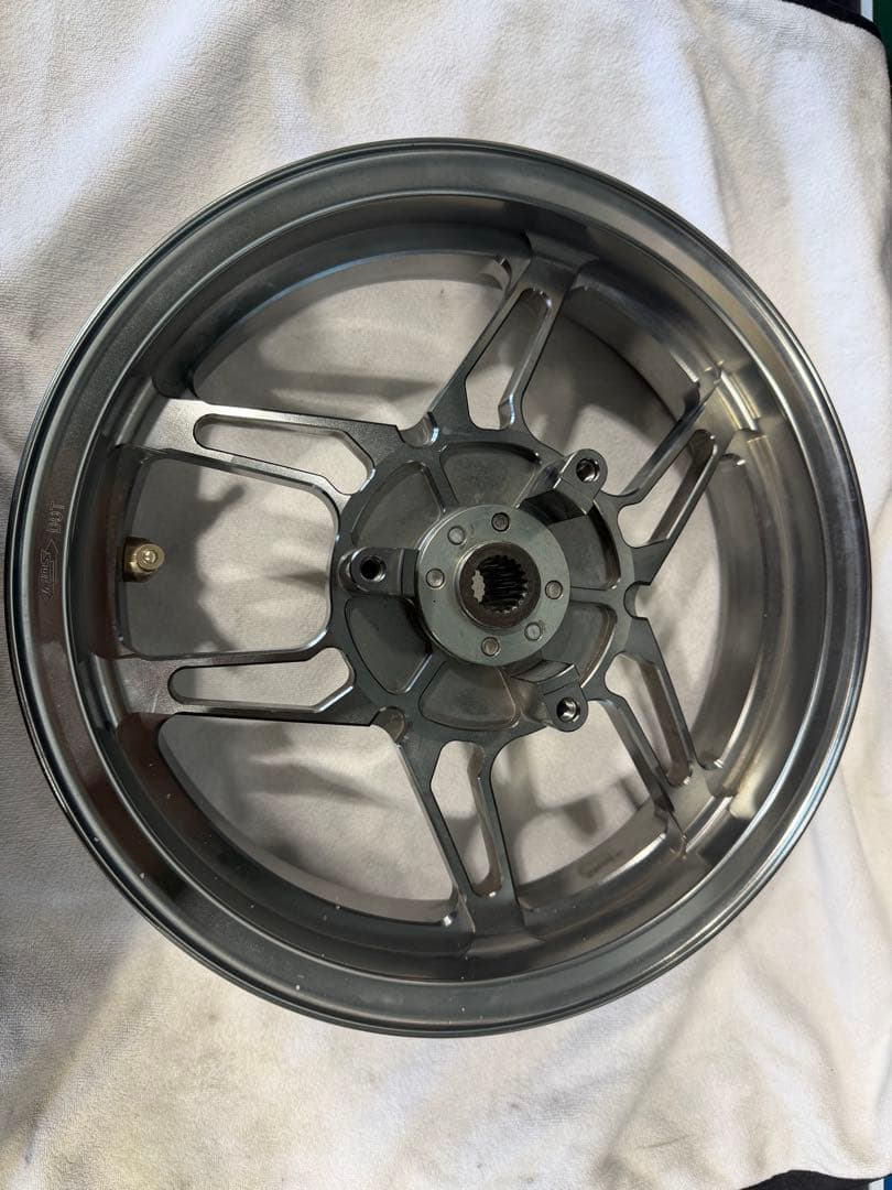 シグナスX 4.5型 MOS鍛造ホイール