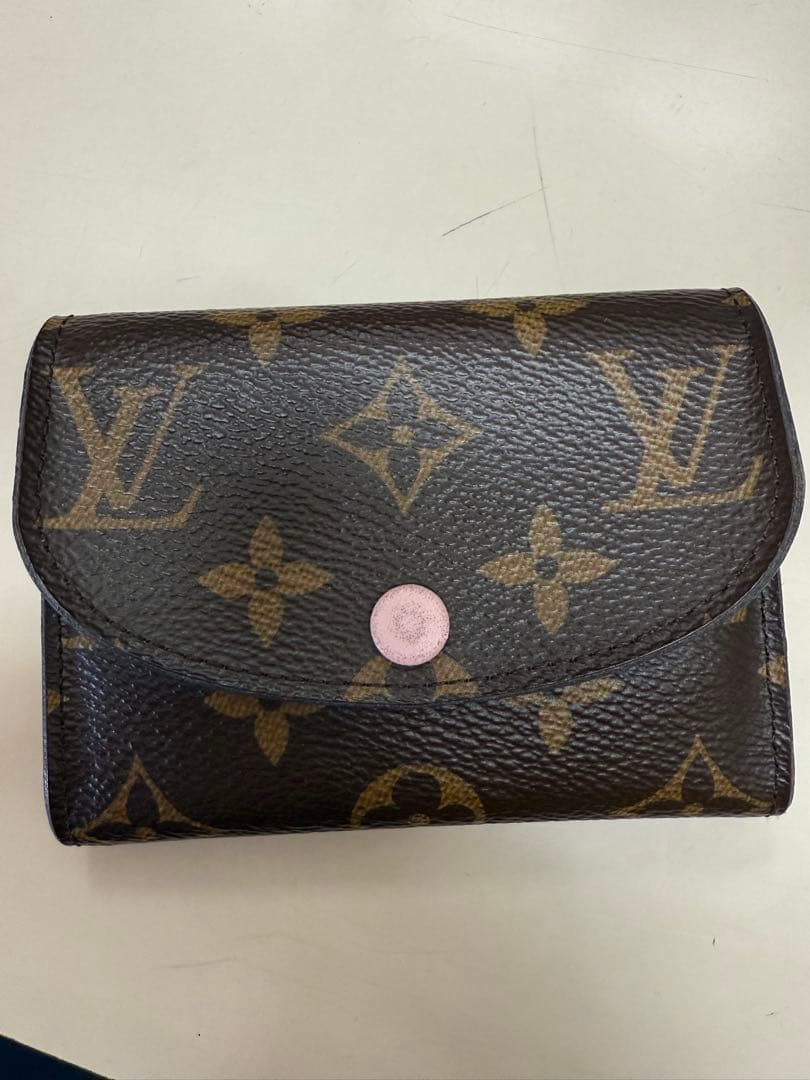 ア*ぞ様 Louis Vuitton ケース ブラウン/ピンク