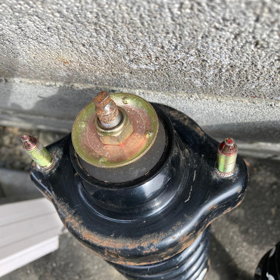 KumaKuma　　ct9a ランエボ7純正ショック ジャンク品