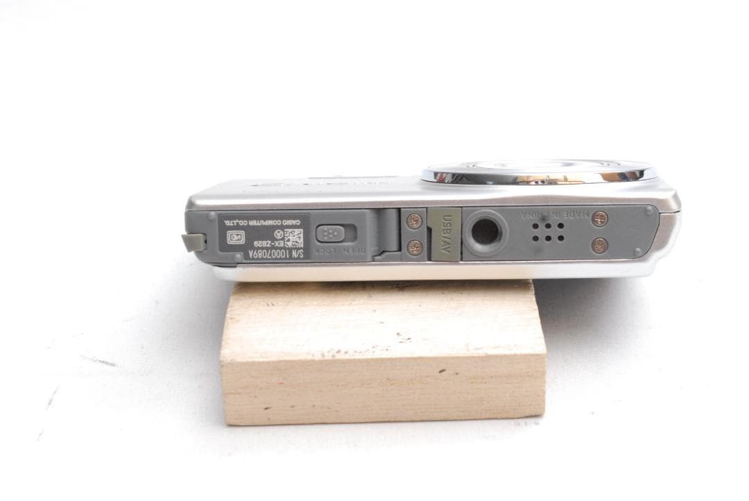 CASIO EXILIM EX-ZS29 (良品）