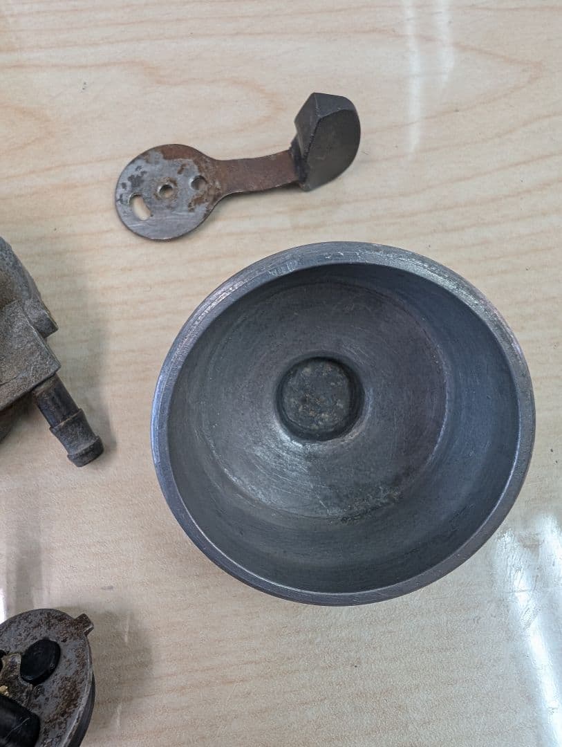 ホンダ　ベンリィc92　ガソリンコックと新品ガスケットセット　燃料コック