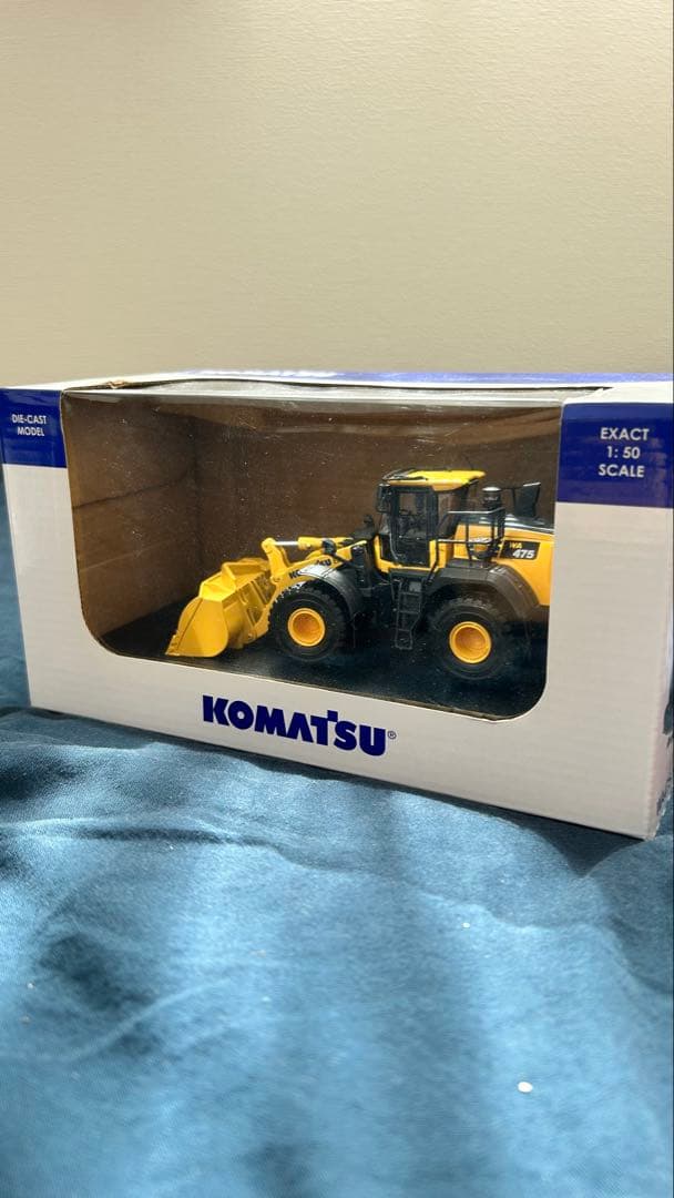 【値下げ】レア⭐︎訳あり大特価　コマツ WA475-10 フィギュア