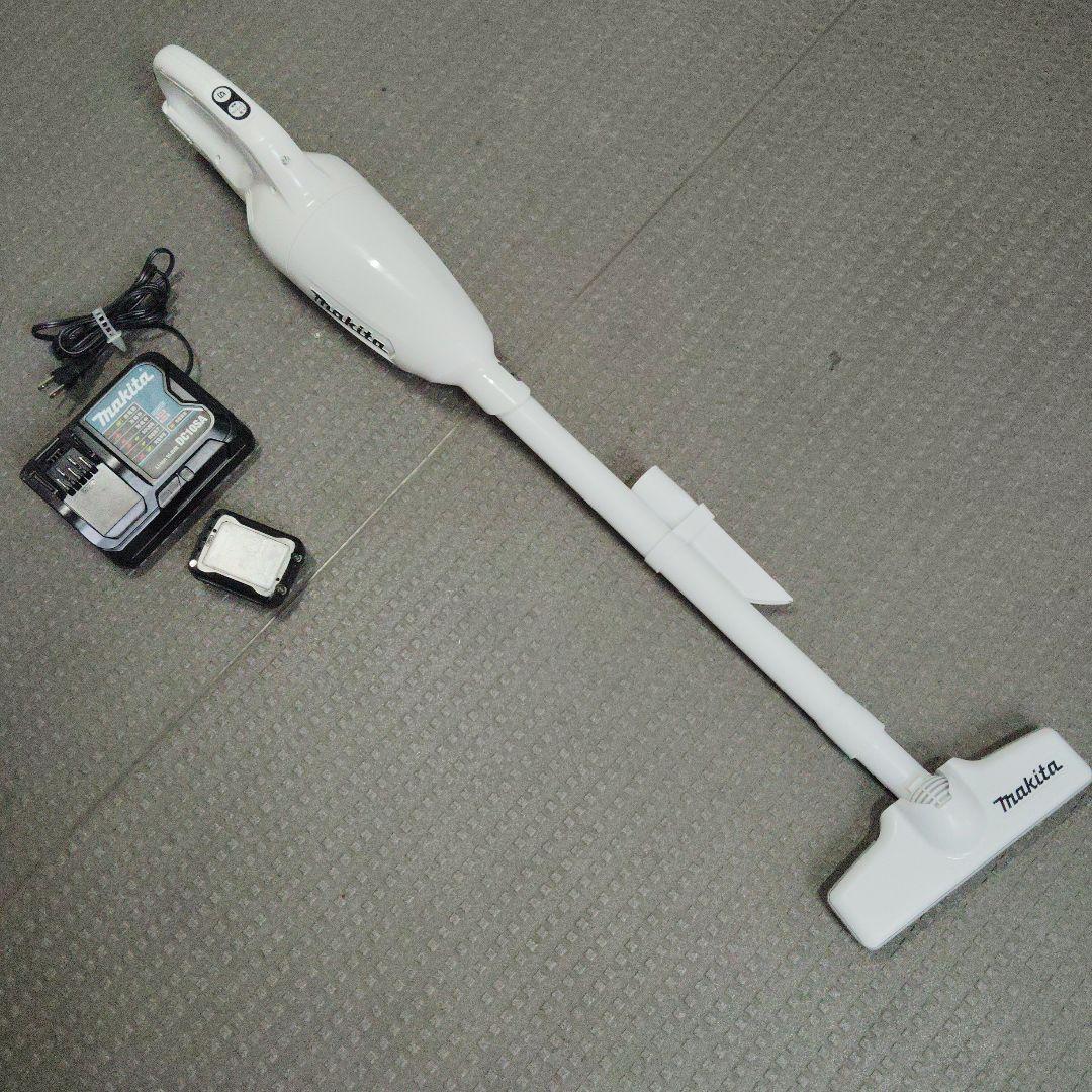 マキタ 掃除機　　　①
