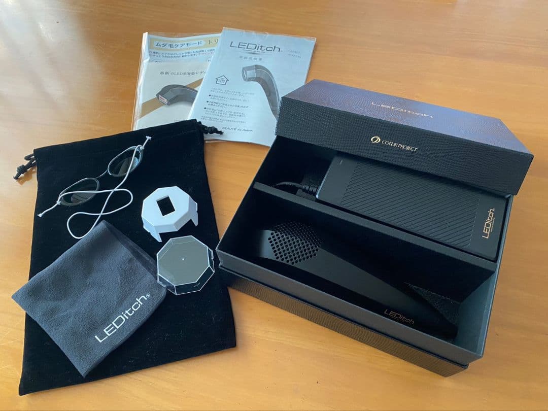 値下げしました！　LEDitch レディッチ 家庭用LED美容器