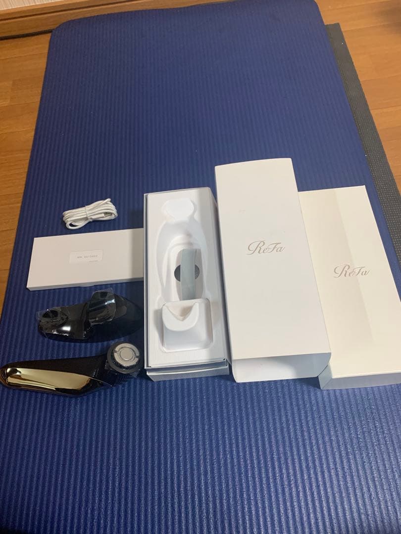 リファビューテックレイズ　ブラック・ゴールド新品、未使用品