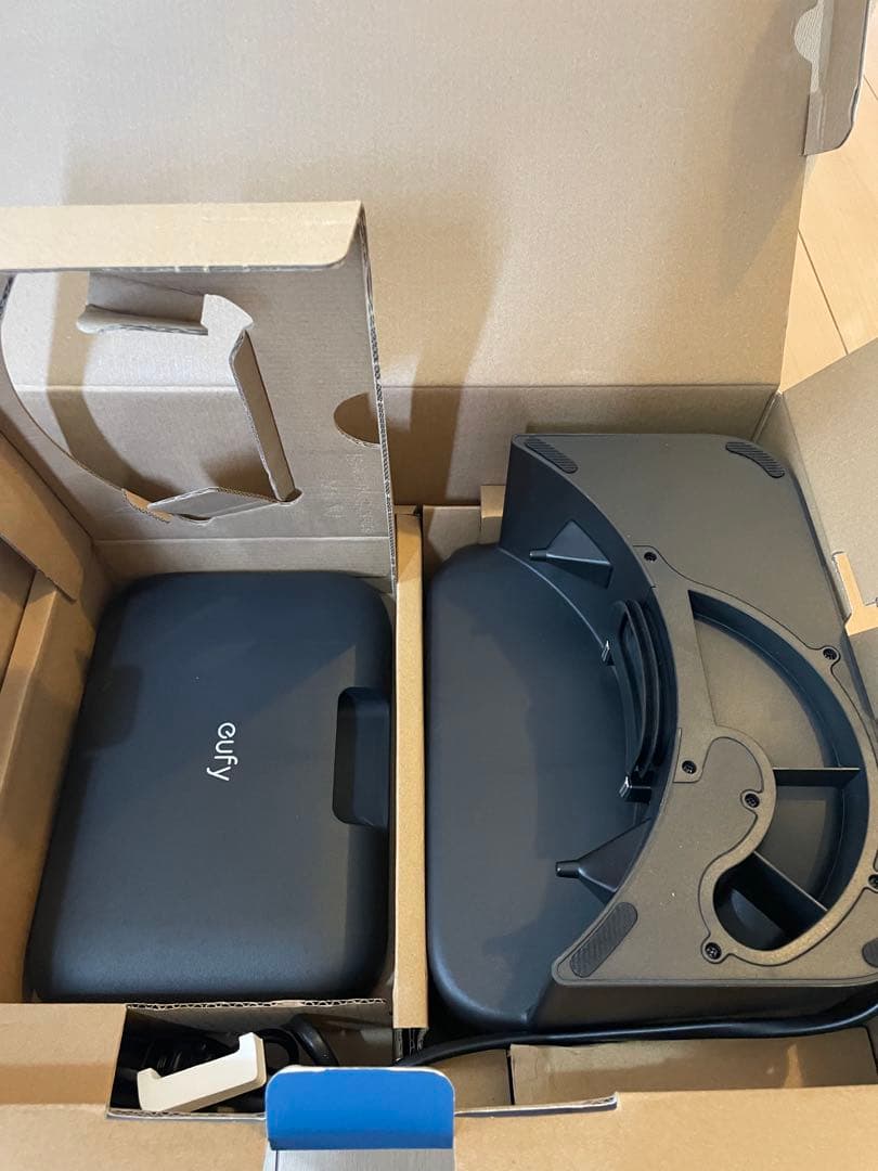 ロボット掃除機 Eufy Robot Vacuum Auto-Empty C10