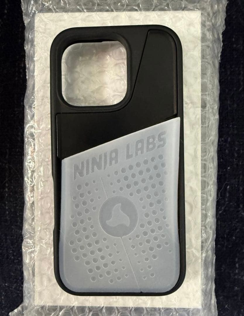 NINJA LABS ケース　ブラックiPhone16pro ninjalabs