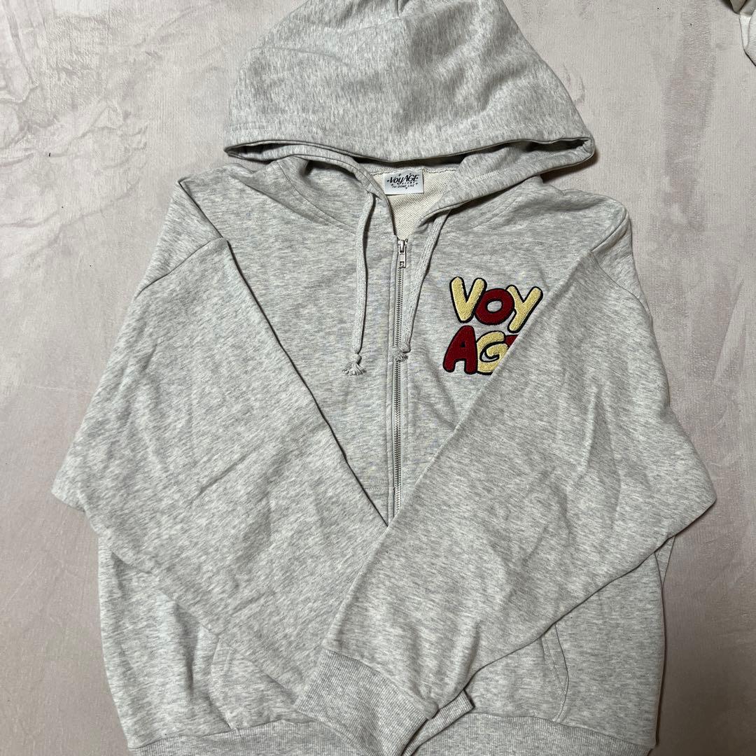 なにわ男子　voyAGE パーカー