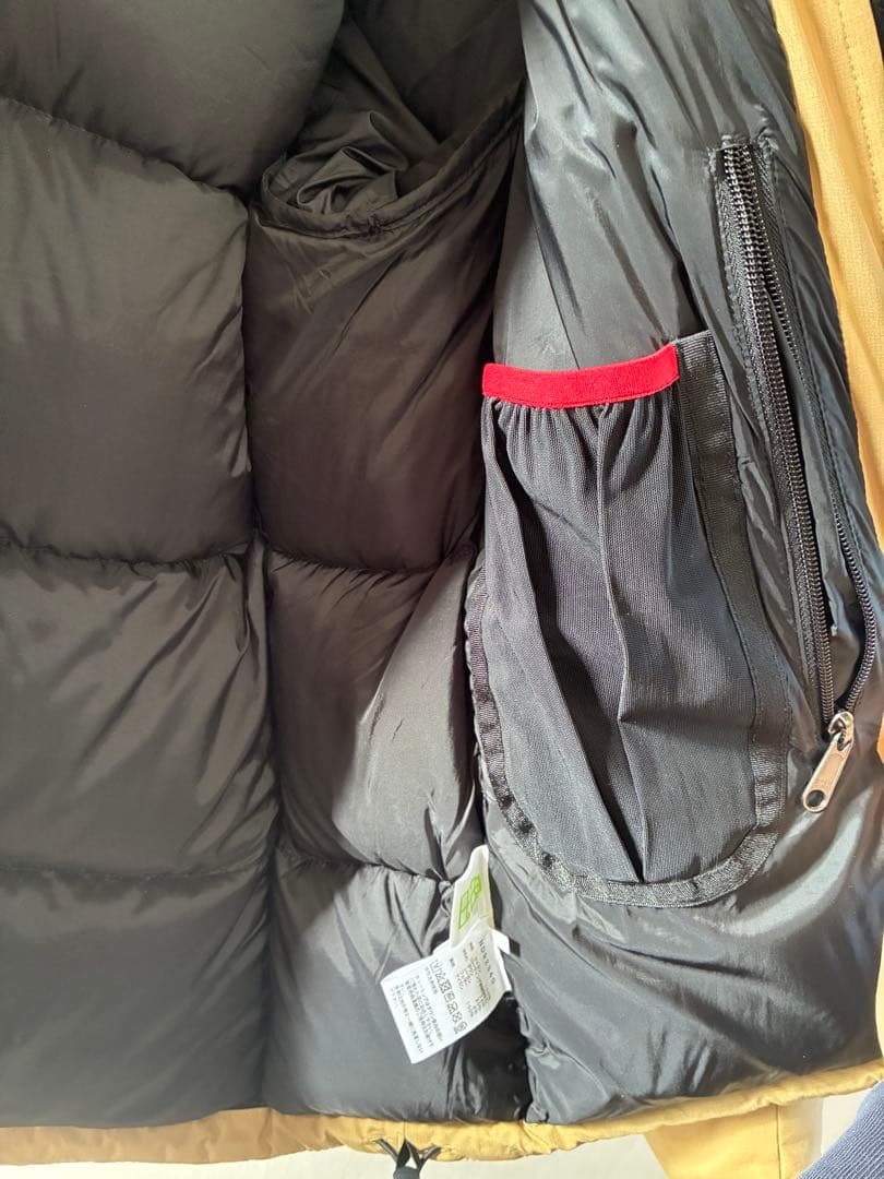 極美品ケルプタン　ND92340バルトロライトダウンジャケット