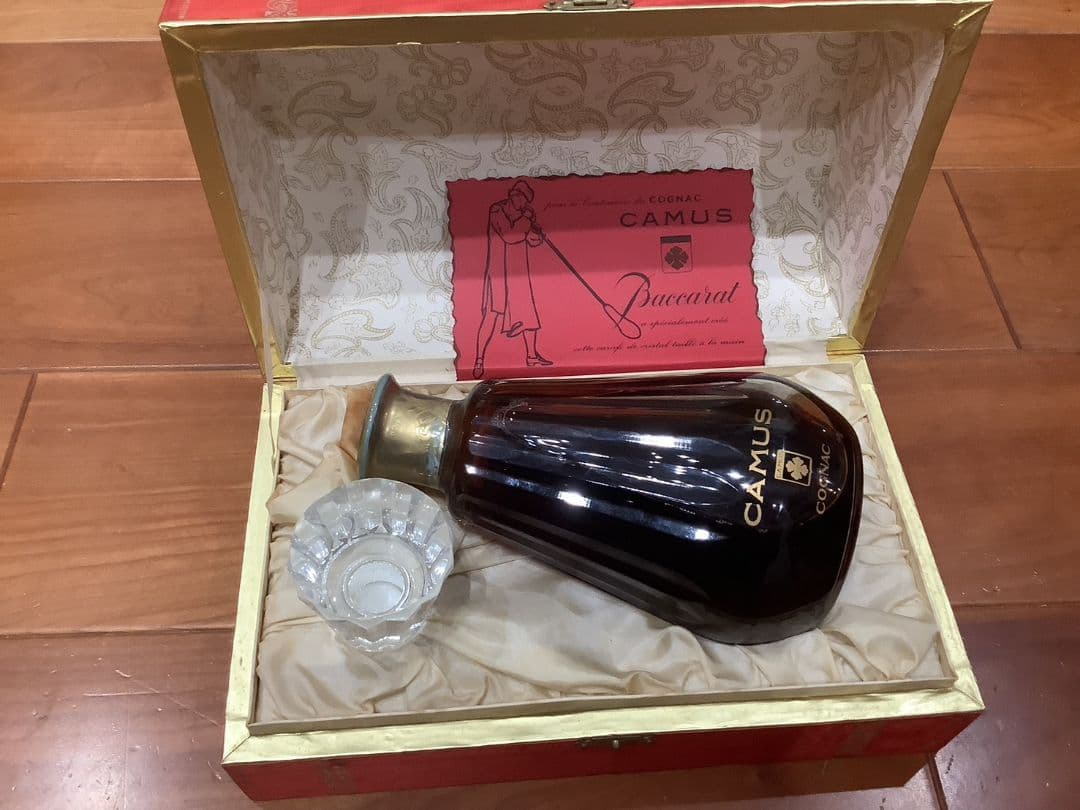 エコメルカリ便限定 未開栓 CAMUS バカラ製デキャンタセット