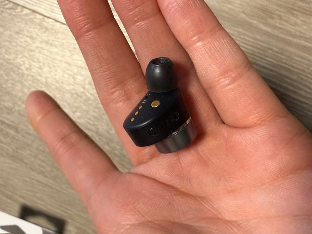 Bowers & Wilkins Pi7 S2 イヤフォン