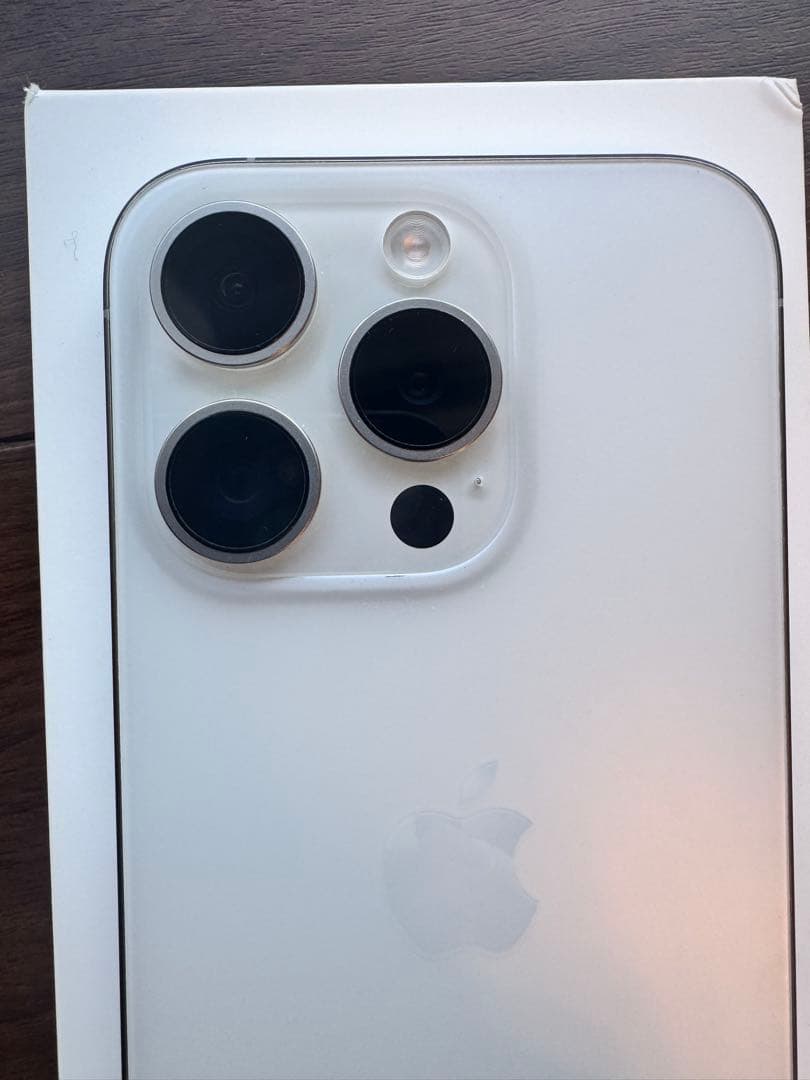 スマートフォン本体 iPhone15 pro 128GB