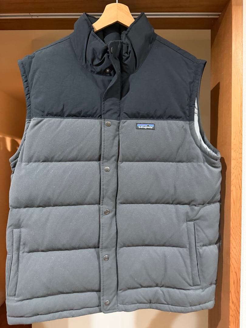 patagonia ダウンベスト XL 黒・グレー