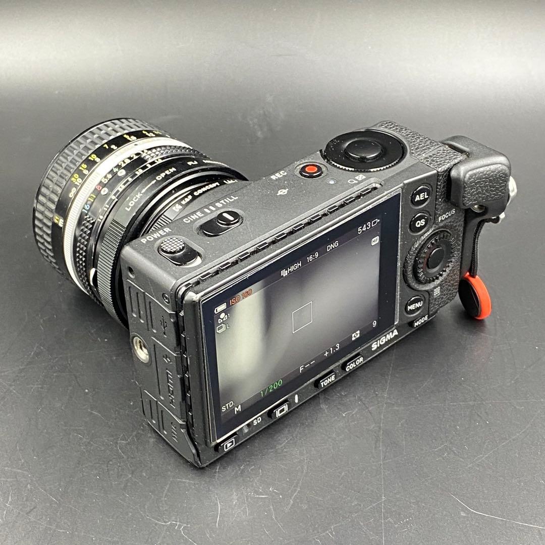 Sigma fp モノクローム専用機＋レンズセット monochrome