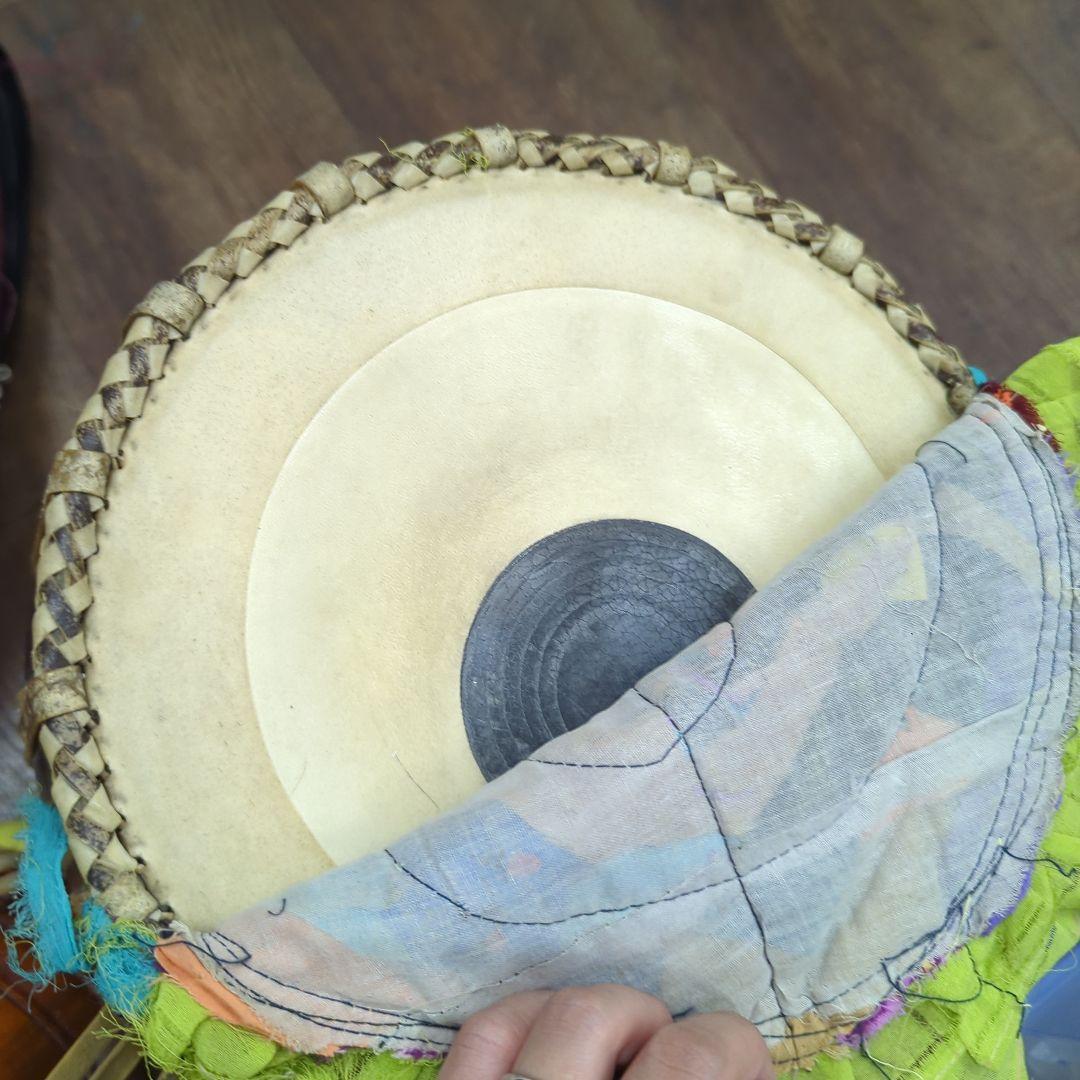 インド打楽器 タブラ&バヤンセット 台座付き