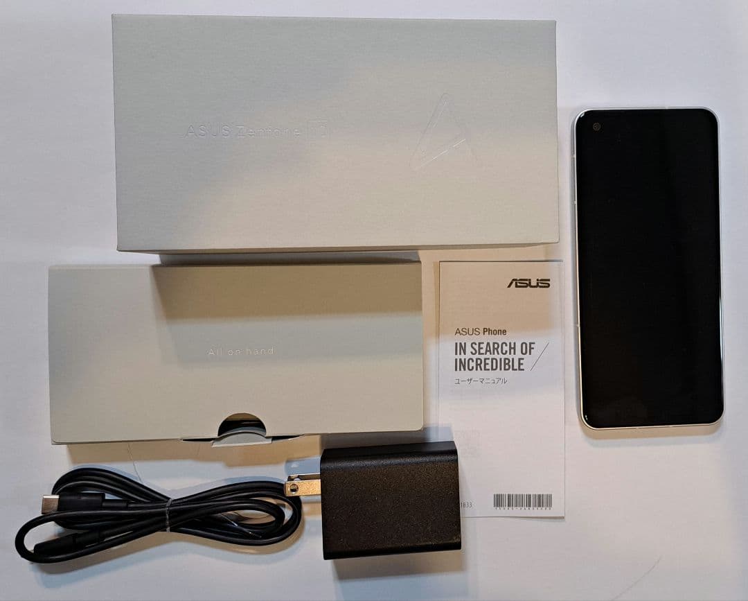 ASUS Zenfone10 256GB ホワイト AI2302 SIMフリー