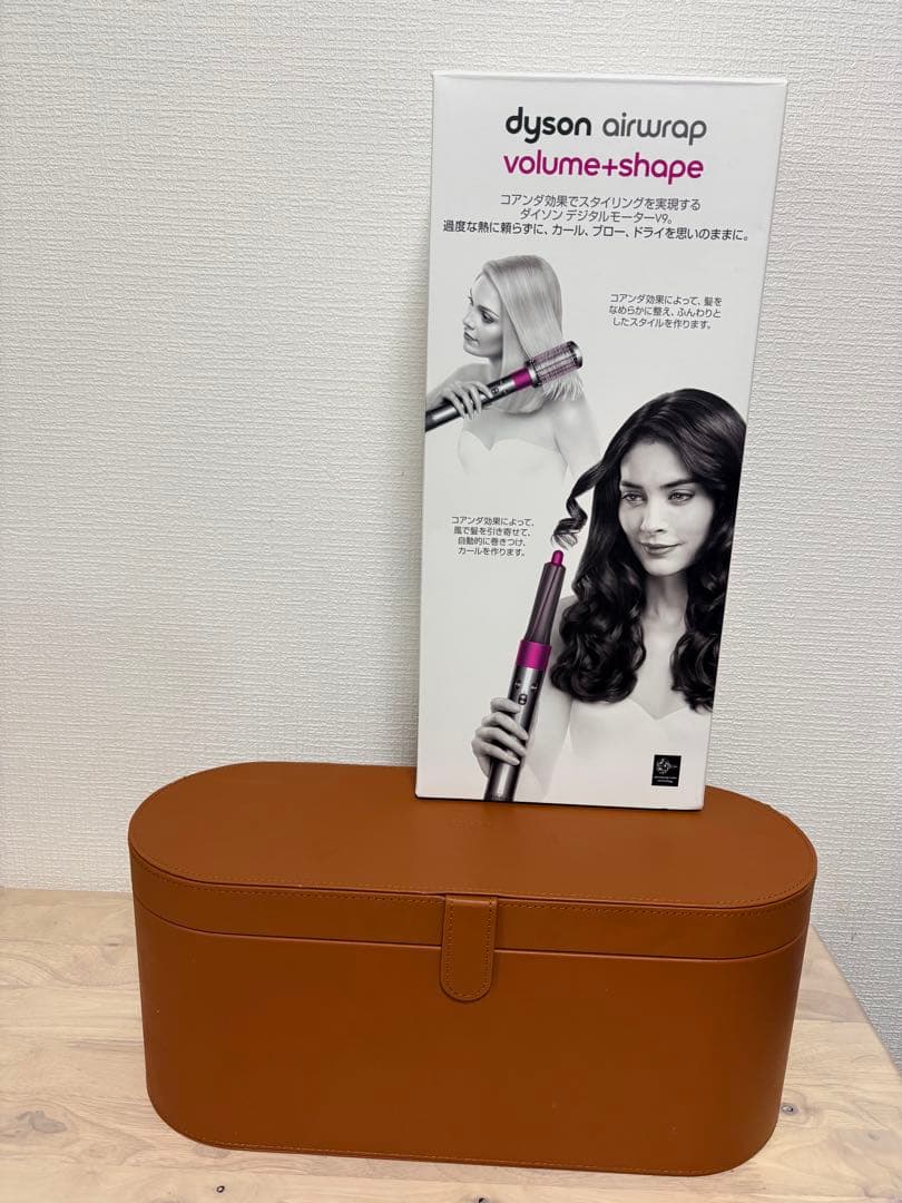 Dyson エアラップ　ドライヤー　HS01