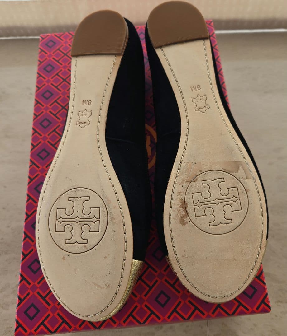 Tory Burchトリ－バ－チ　バレーシュ－ズ　8M　25mc