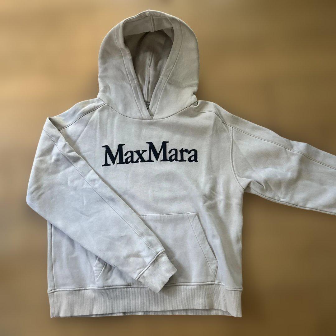 'S MaxMara パーカー　M