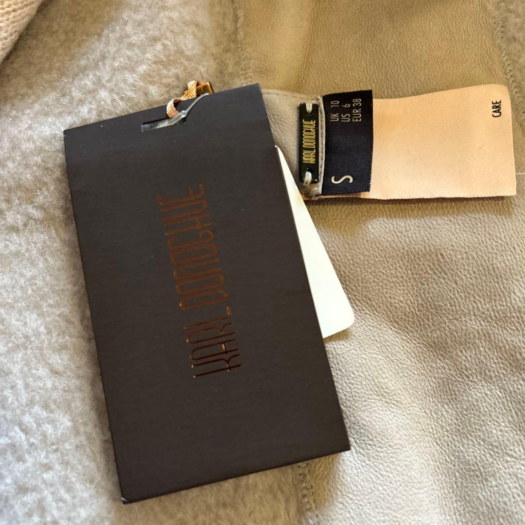 タグ付き新品　KARL DONOGHUE カールドノヒュー ムートンジレ　18万