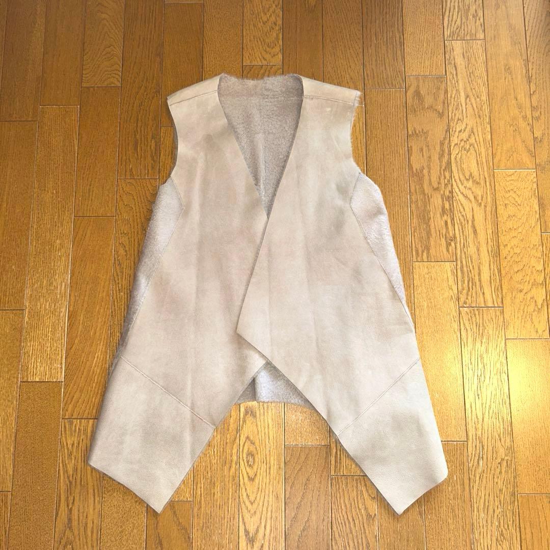 タグ付き新品　KARL DONOGHUE カールドノヒュー ムートンジレ　18万