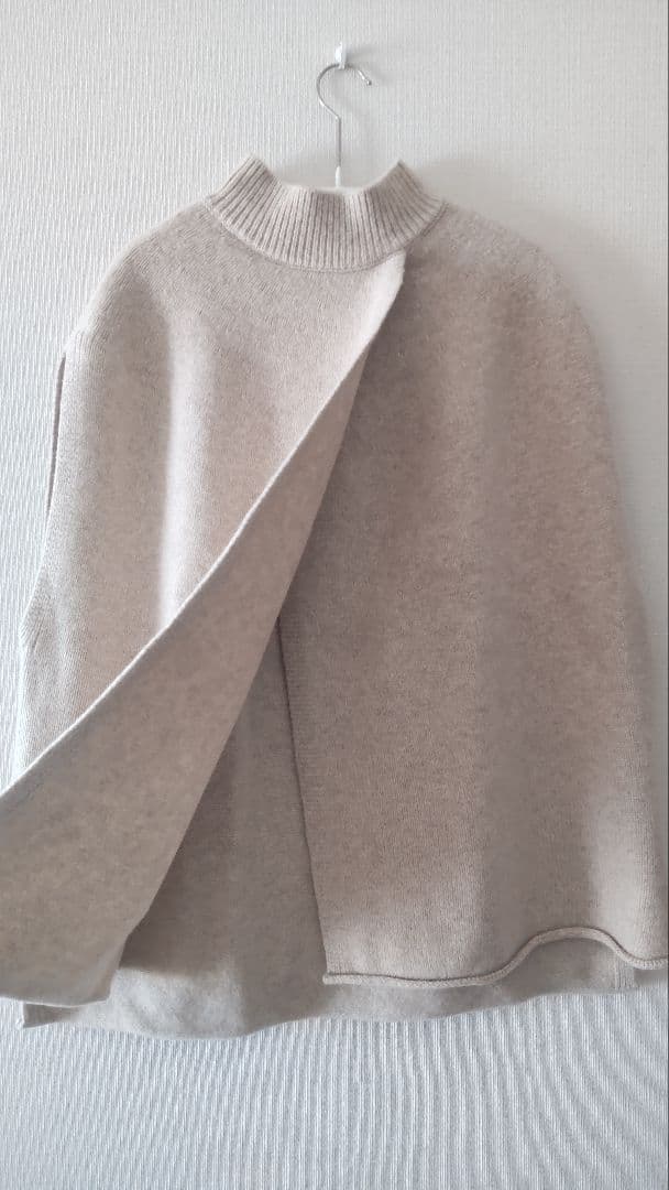 HAU \"lap\" カシミヤウールベスト