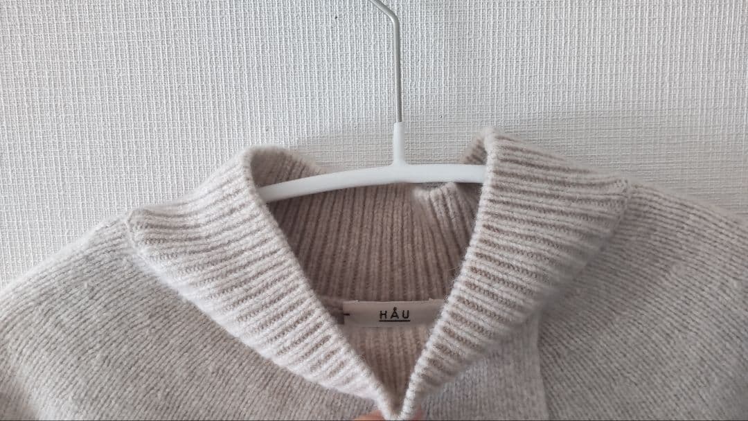 HAU \"lap\" カシミヤウールベスト