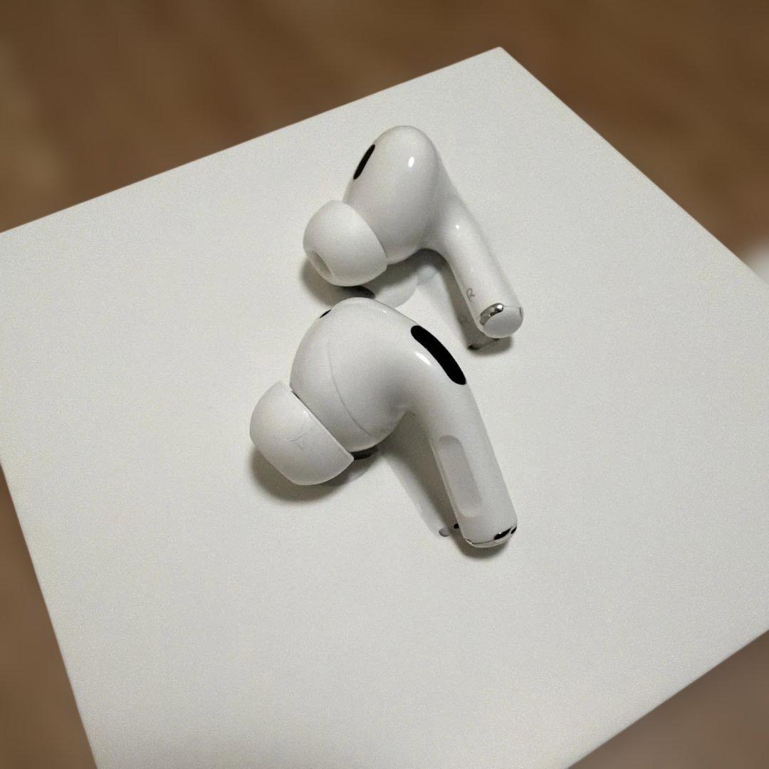 【美品】AirPods Pro 2本体