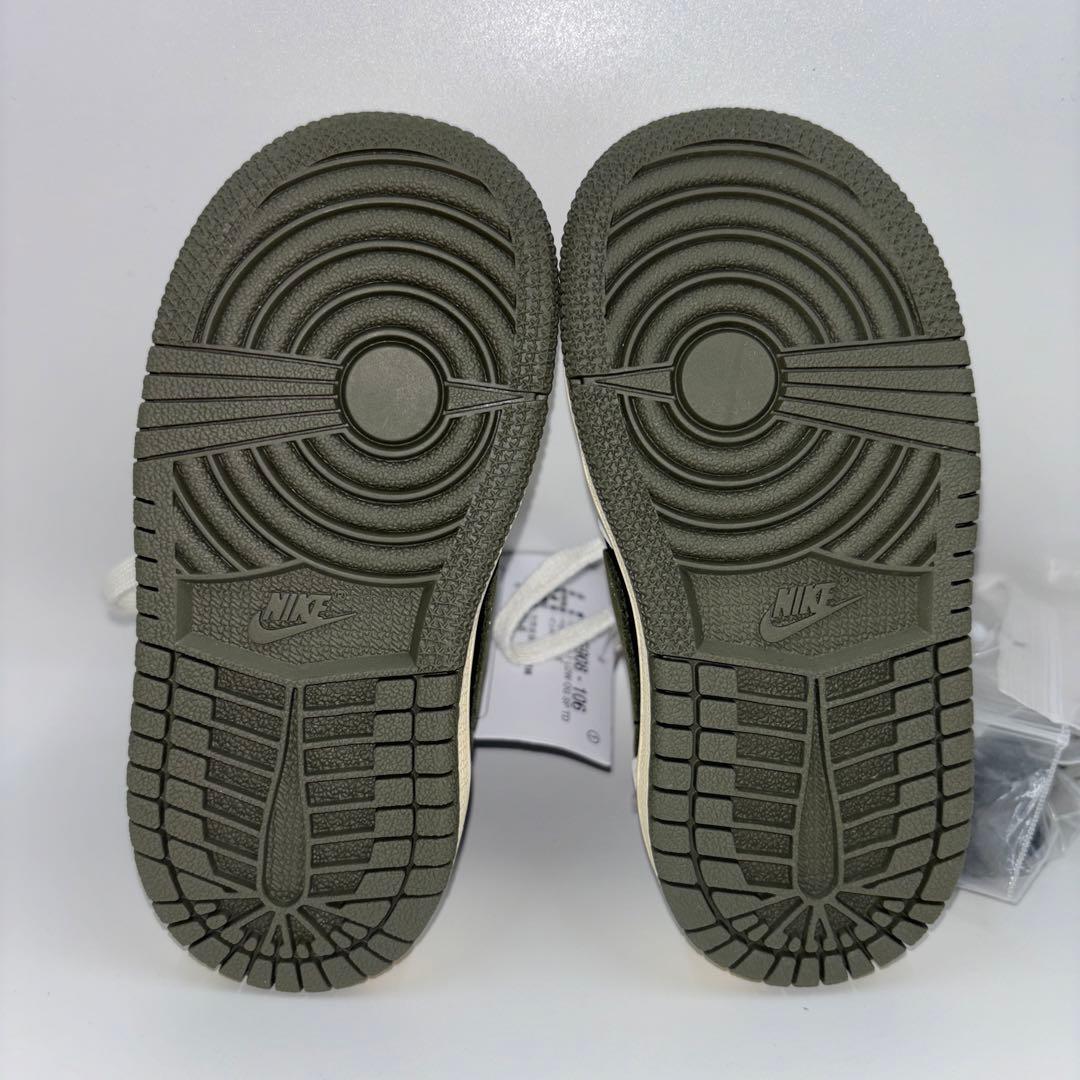 【新品未使用】NIKE ×TRAVIS SCOTT AJ1 ブラック×オリーブ