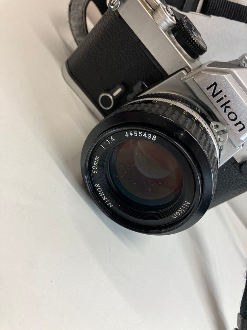 Nikon ニコン FM シルバーボディ カメラ 【A935】