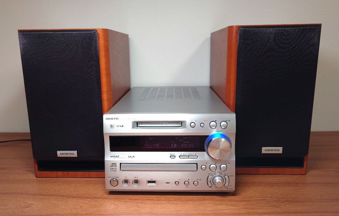 ONKYO X-N7XX CD/MDコンポ 純正リモコン【動作良好】