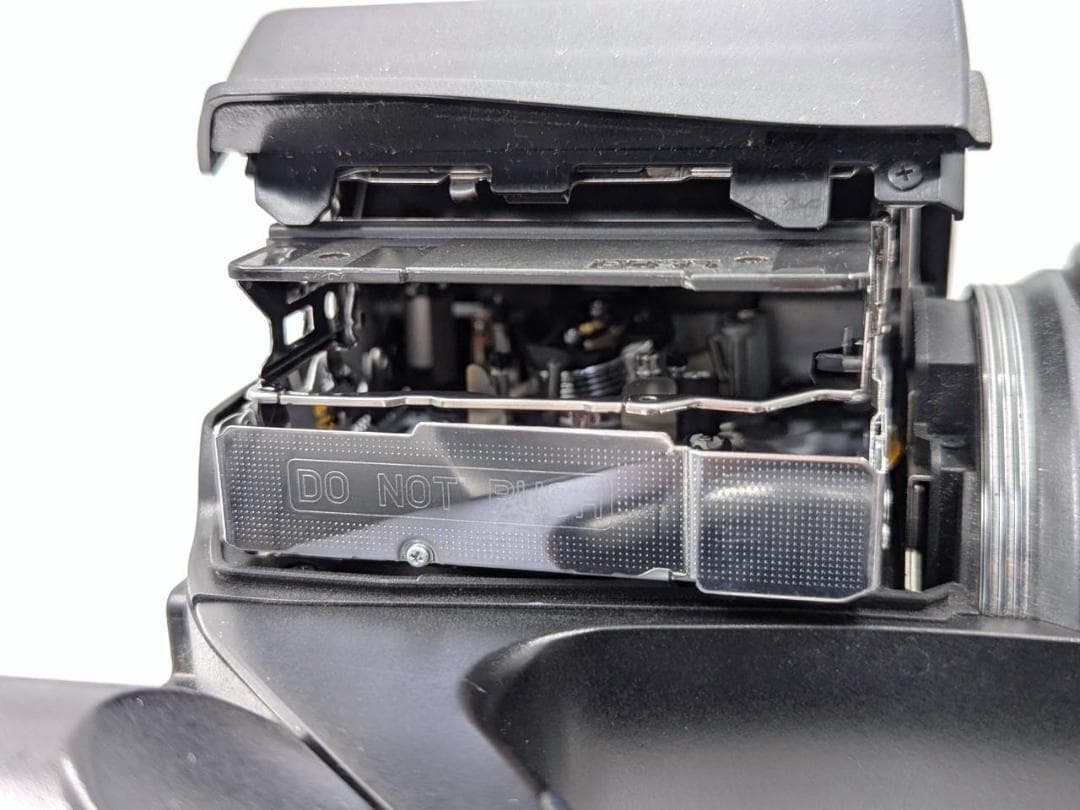 高性能業務用カムコーダー！ SONY ビデオカメラ HVR-Z5J