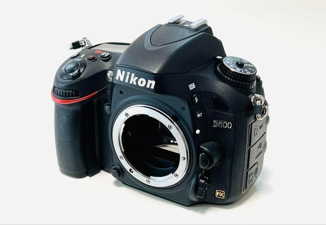 ☆Nikon D600 ボディ【ジャンク】　Err表示撮影不可　詳細不明　FX