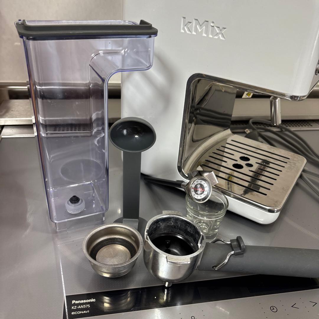 最終値下げ　デロンギエスプレッソマシン カプチーノ kmix ESO20J-WH