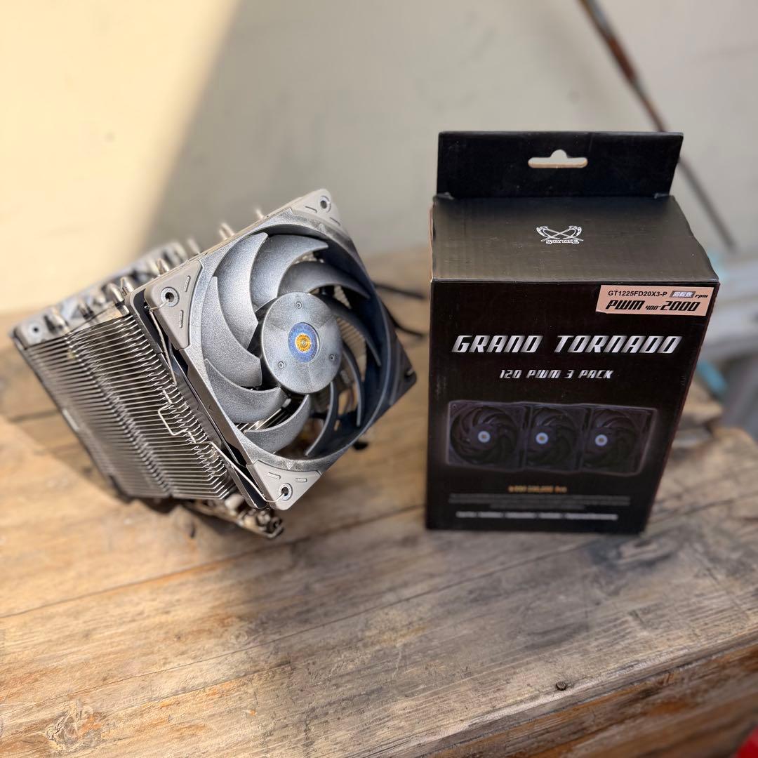 GRAND TORNADO 120mmケースファン　サイズ　忍者5CPUクーラー
