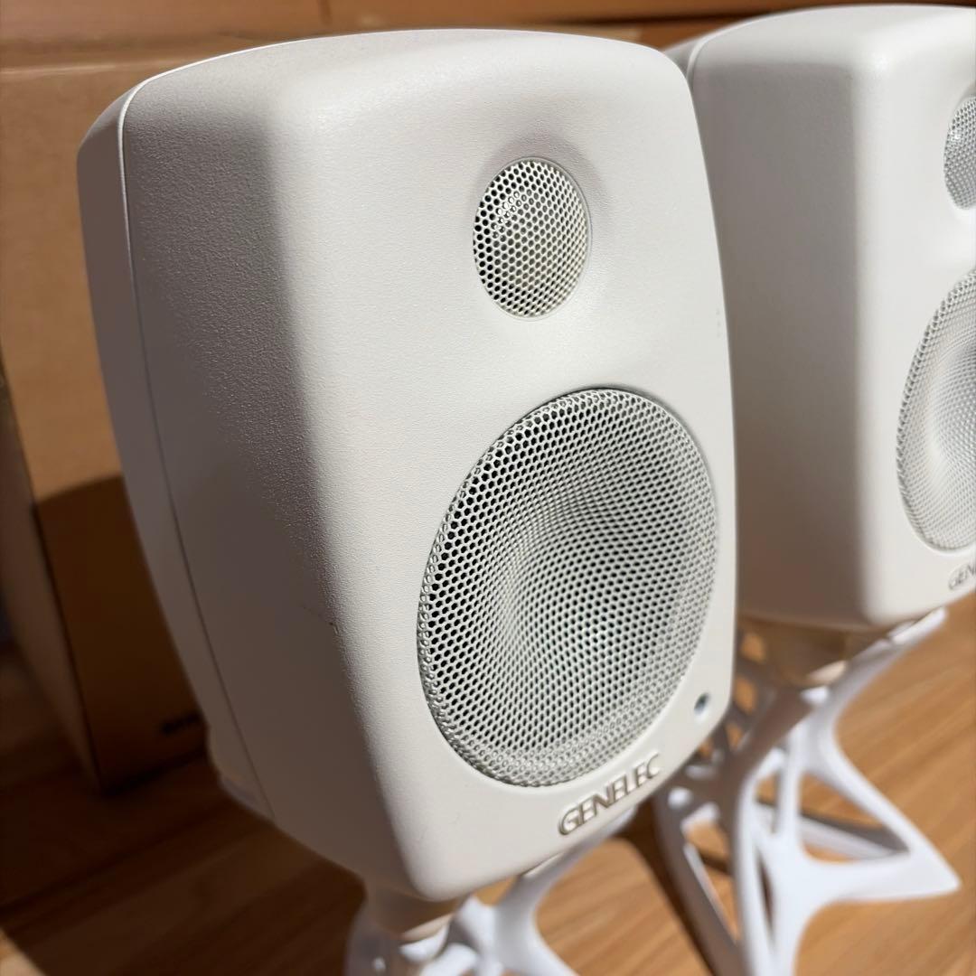GENELEC G ONE 専用スタンド付