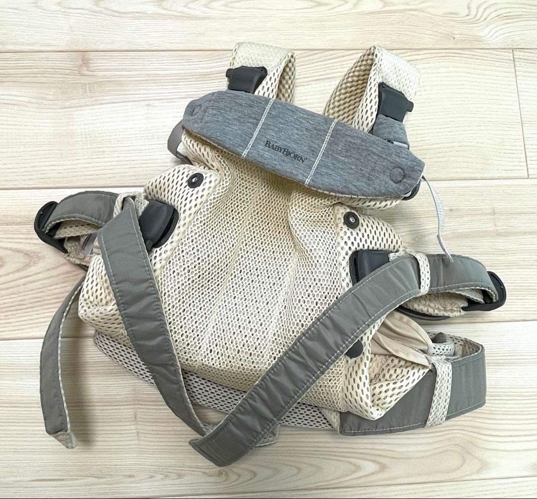 【美品】BABYBJORN HARMONYクリーム