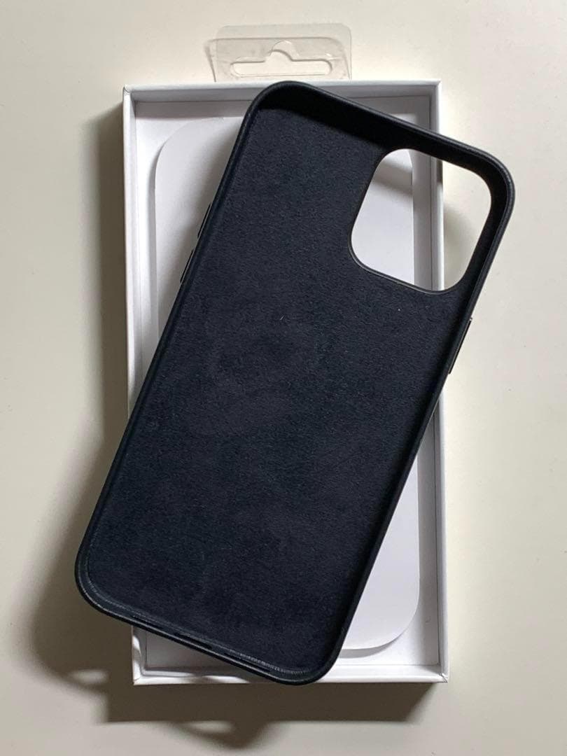 【新品】純正 iPhone 13 Pro Maxレザーケース・ミッドナイト①