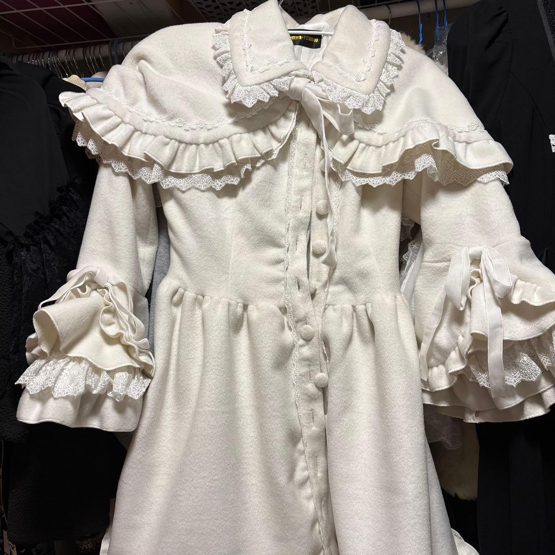 ATELIER PIERROT ゴスロリコート ホワイト