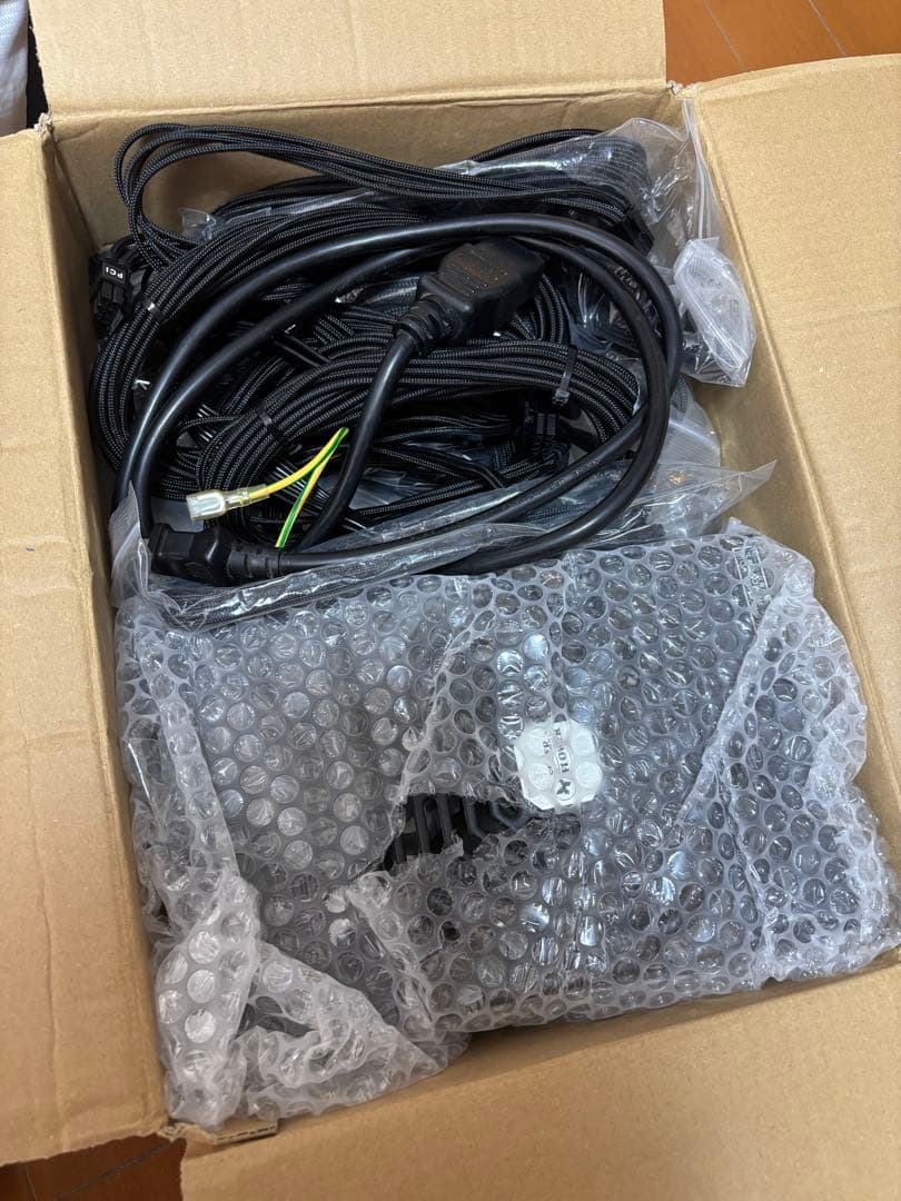 SUPER FLOWER SF-1600F電源ユニット O11 dynamic