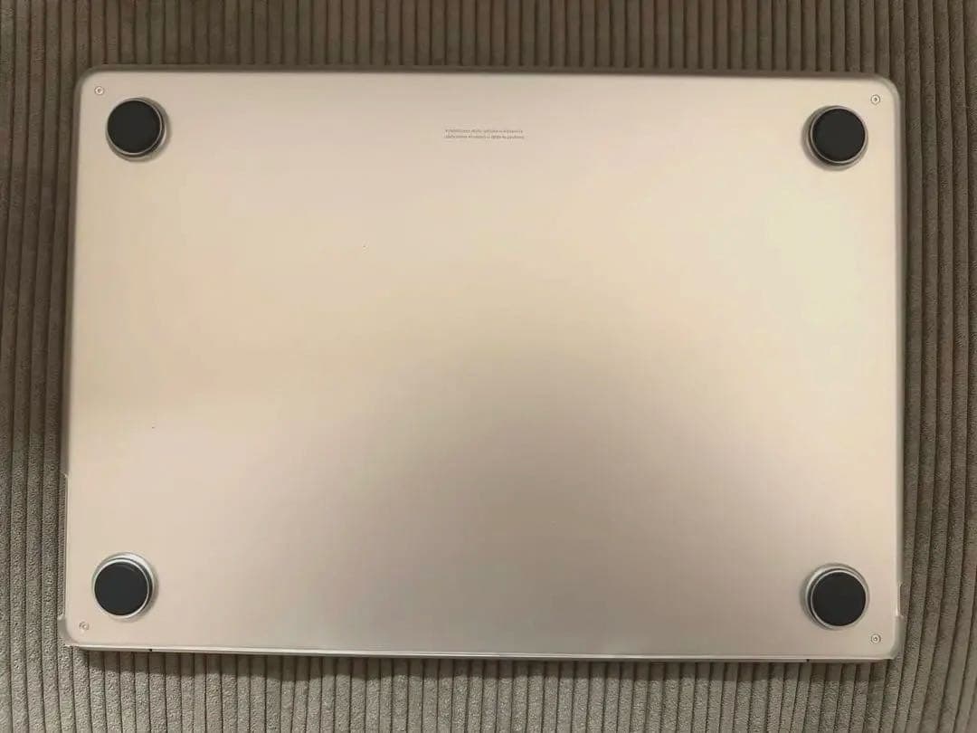 【ちゃこ】MacBookAir M2 13.6インチ　スターライト