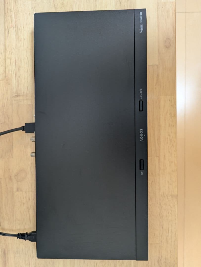 SHARP AQUOS ブルーレイレコーダー BD-NW1100　2017年製