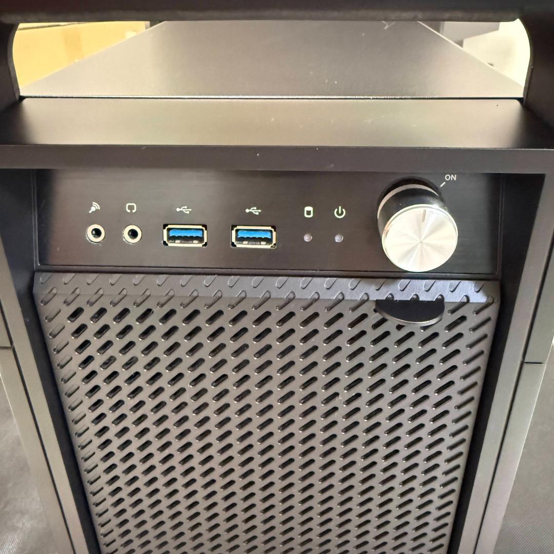 【美品】Mouse コンピューターDAIV KM-I7G6T