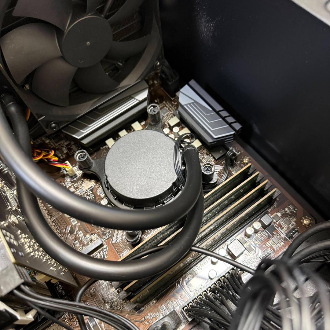 【美品】Mouse コンピューターDAIV KM-I7G6T