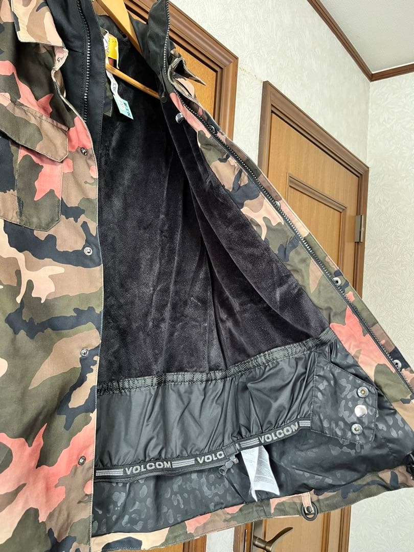 volcom スノーボードウエア　レディース　M