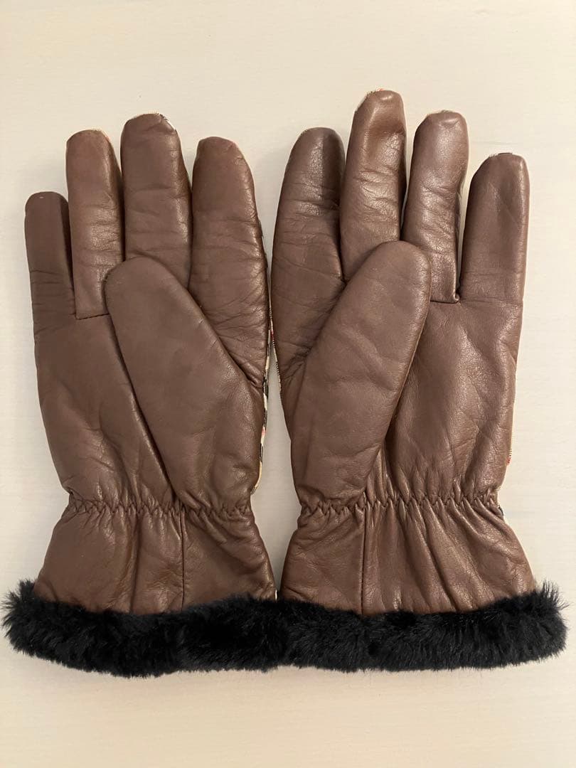 Burberrys チェック柄ファー付き手袋