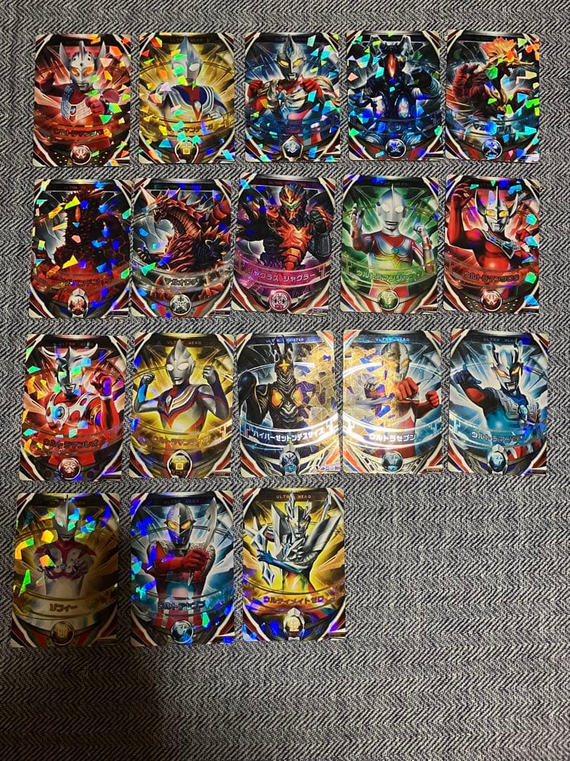 ウルトラマン　フュージョンファイト　ウルトラフュージョンカード　UR、ORセット