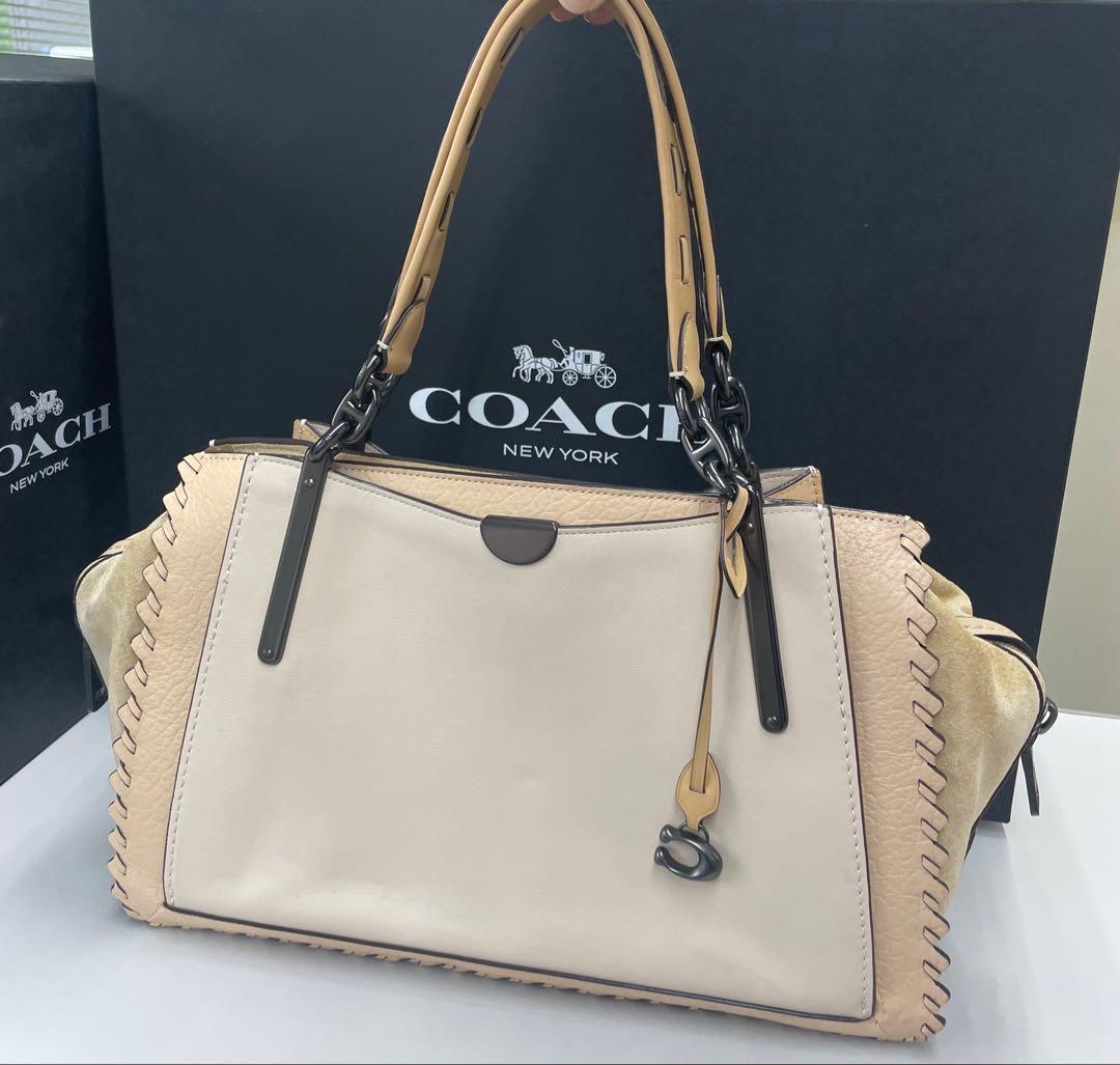 COACH ベージュ ステッチデザイン ハンドバッグ