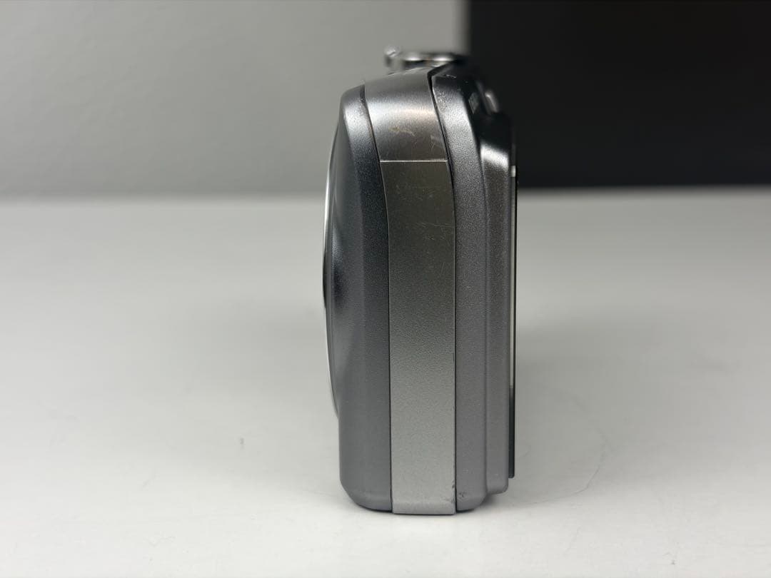 CASIO EXILIM EX-Z1080 シルバー