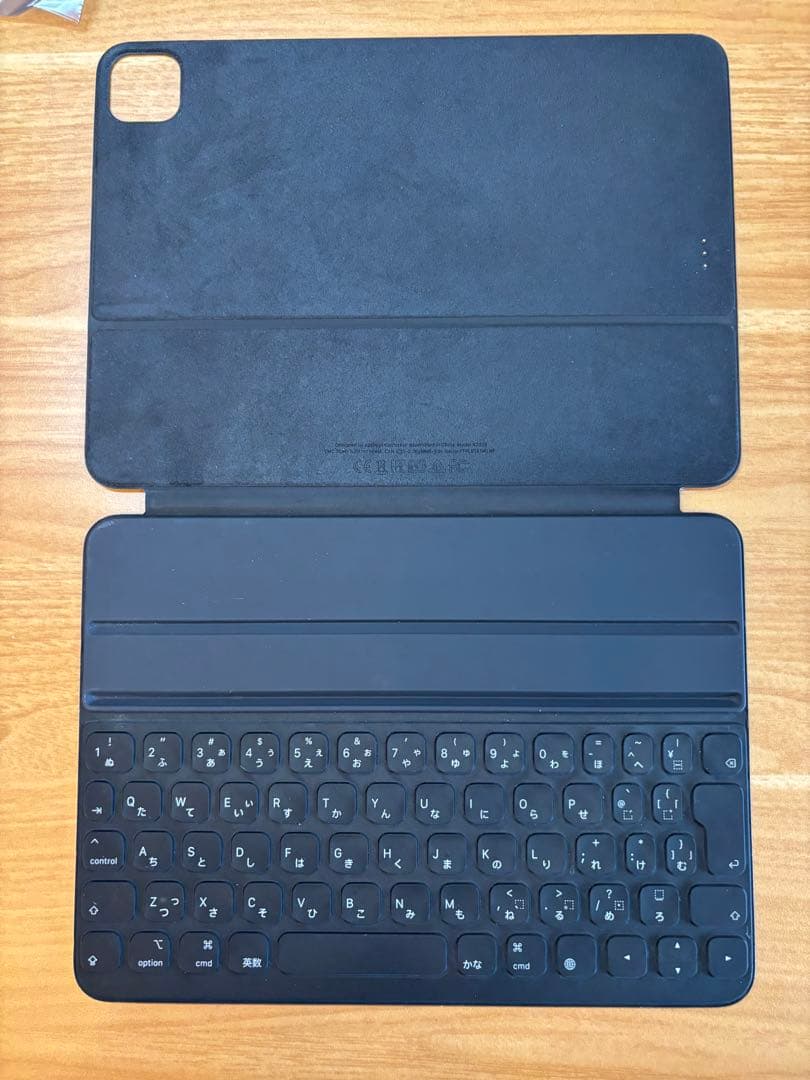 iPad Air 5th Wifi 256GB + 純正キーボードカバー